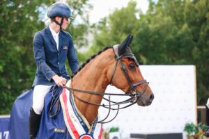 Read more about the article Barrett and Sandhills Briar take the win