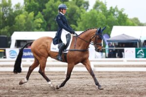 Read more about the article Shenae Lowings and Bold Venture take the Lead on Day 1